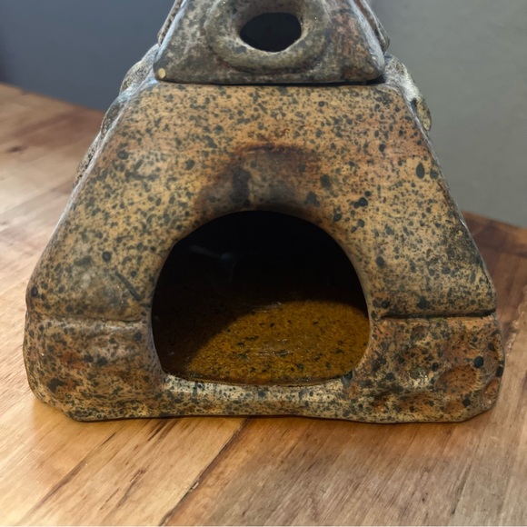 Rustic Stone Pyramid Incense Oil Burner & Candle Holder - Picture 6 of 6